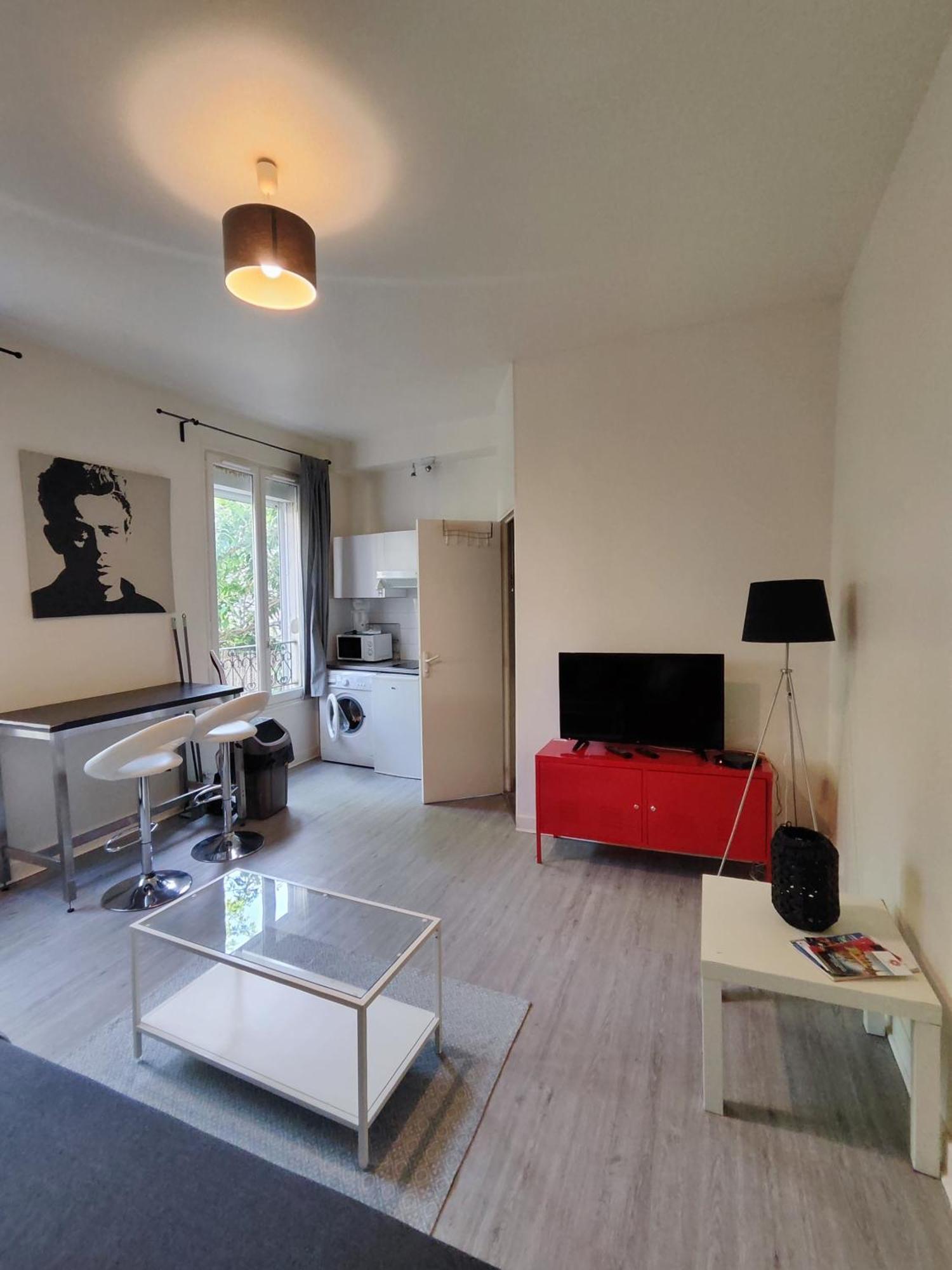 Charming Parisian Studio! Ivry-sur-Seine Room photo